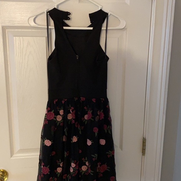 B Darlin Dress - Picture 4 of 4